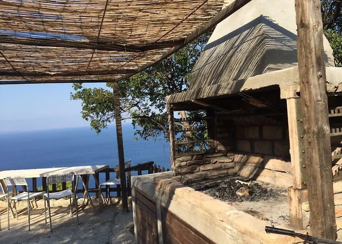 Platanos Villa * Plátanos